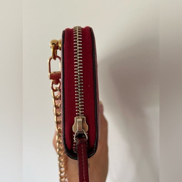 GUCCI WOC Red Long Wallet on Chain - Picture 7 of 15